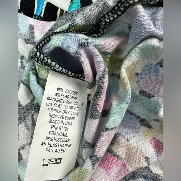 Ladies blouse size XS, multicolor excellent condition - Picture 7 of 10